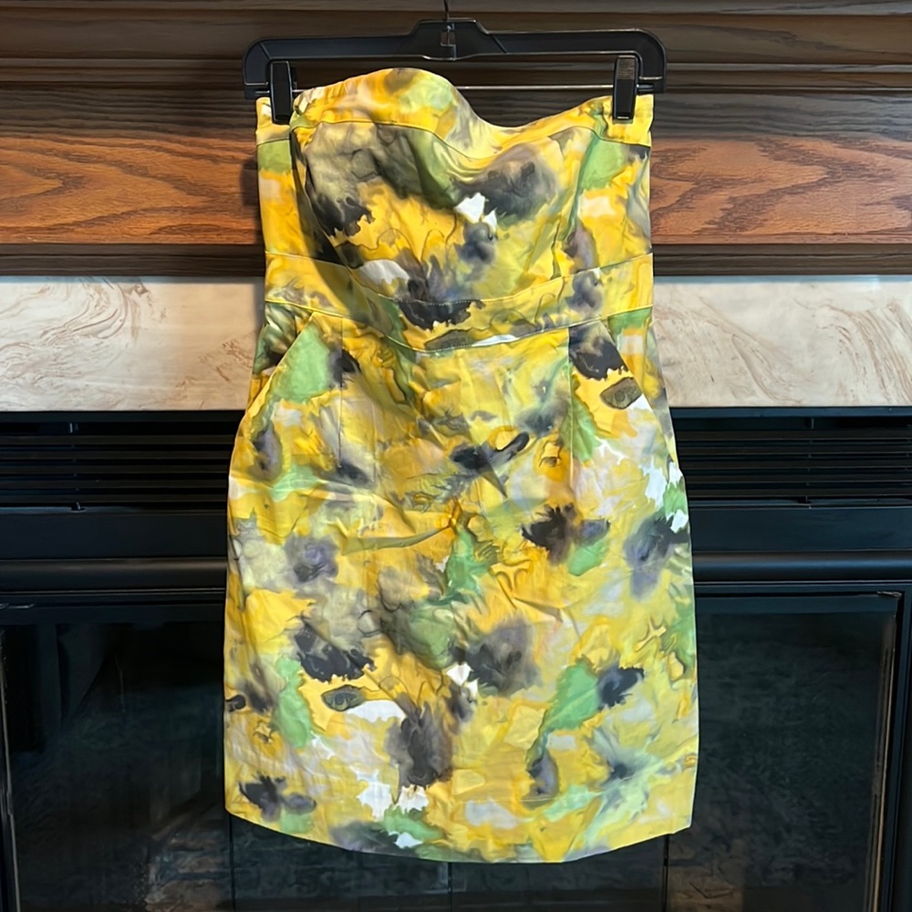 New York & Company Strapless Dress